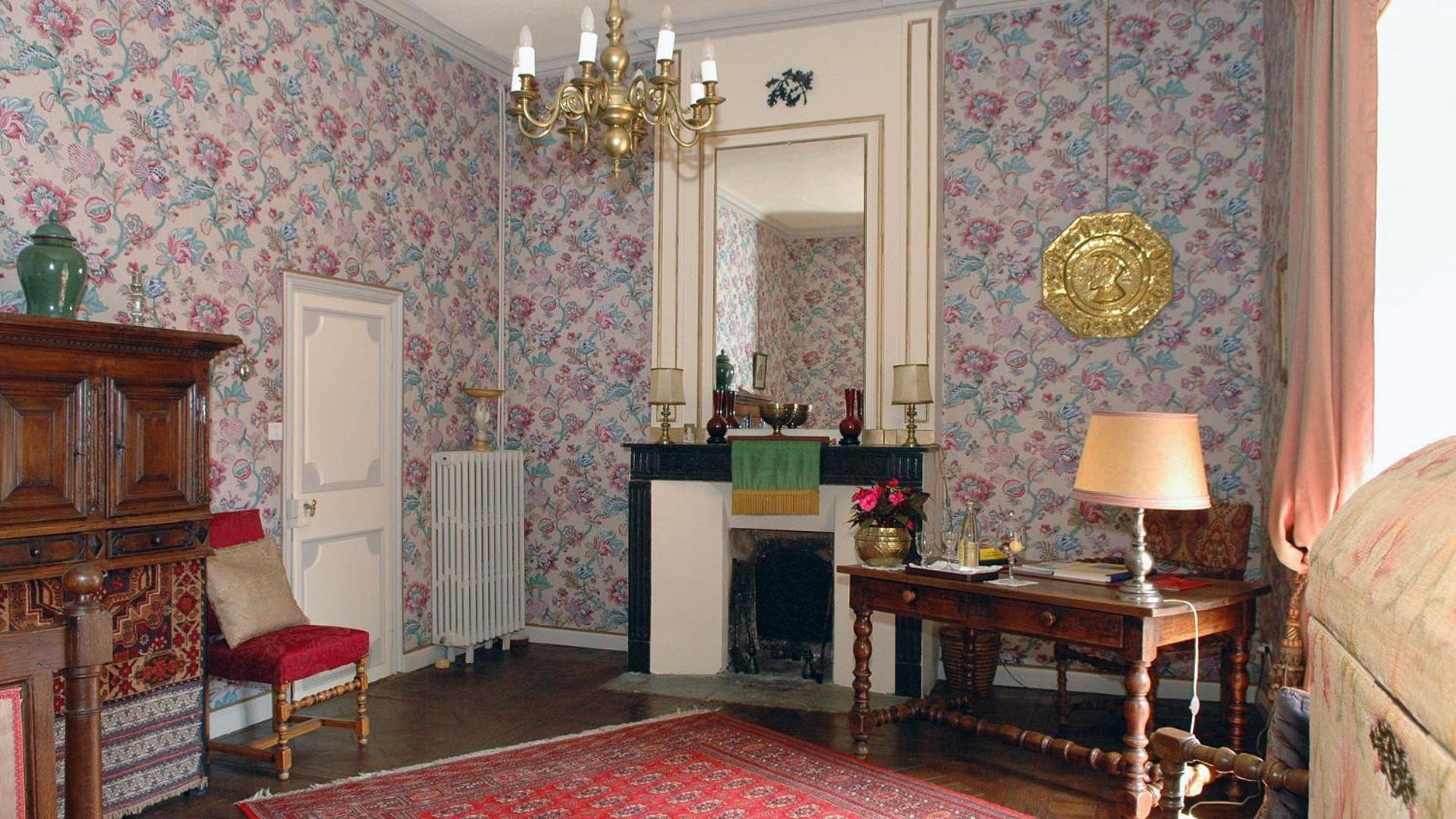 Chateau Royal De Saint-Saturnin エクステリア 写真