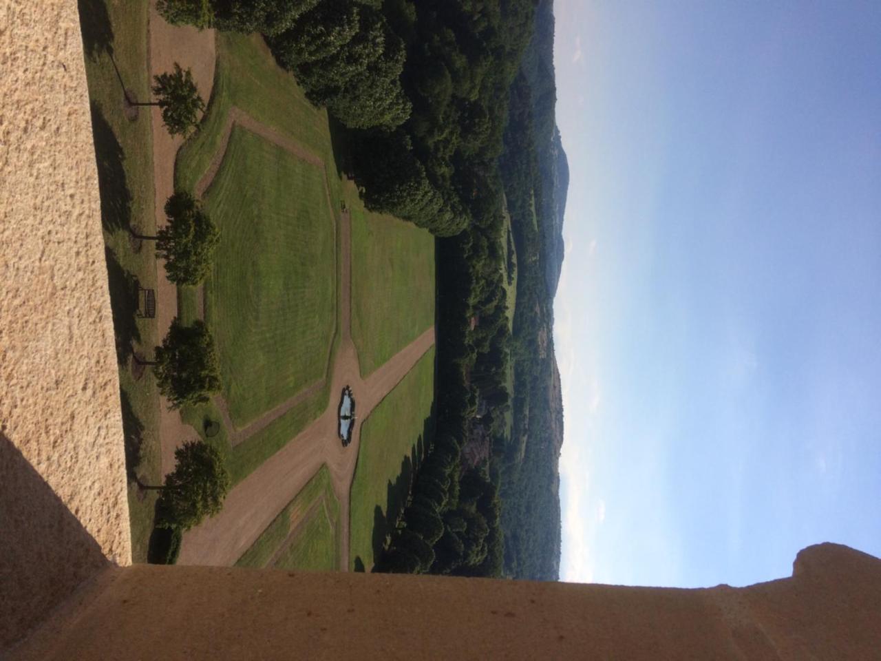 Chateau Royal De Saint-Saturnin エクステリア 写真